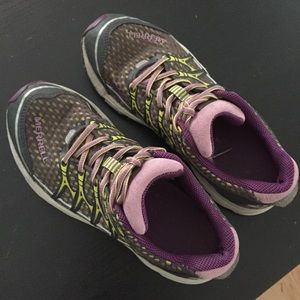 Atheltic sneakers {Merrell}
